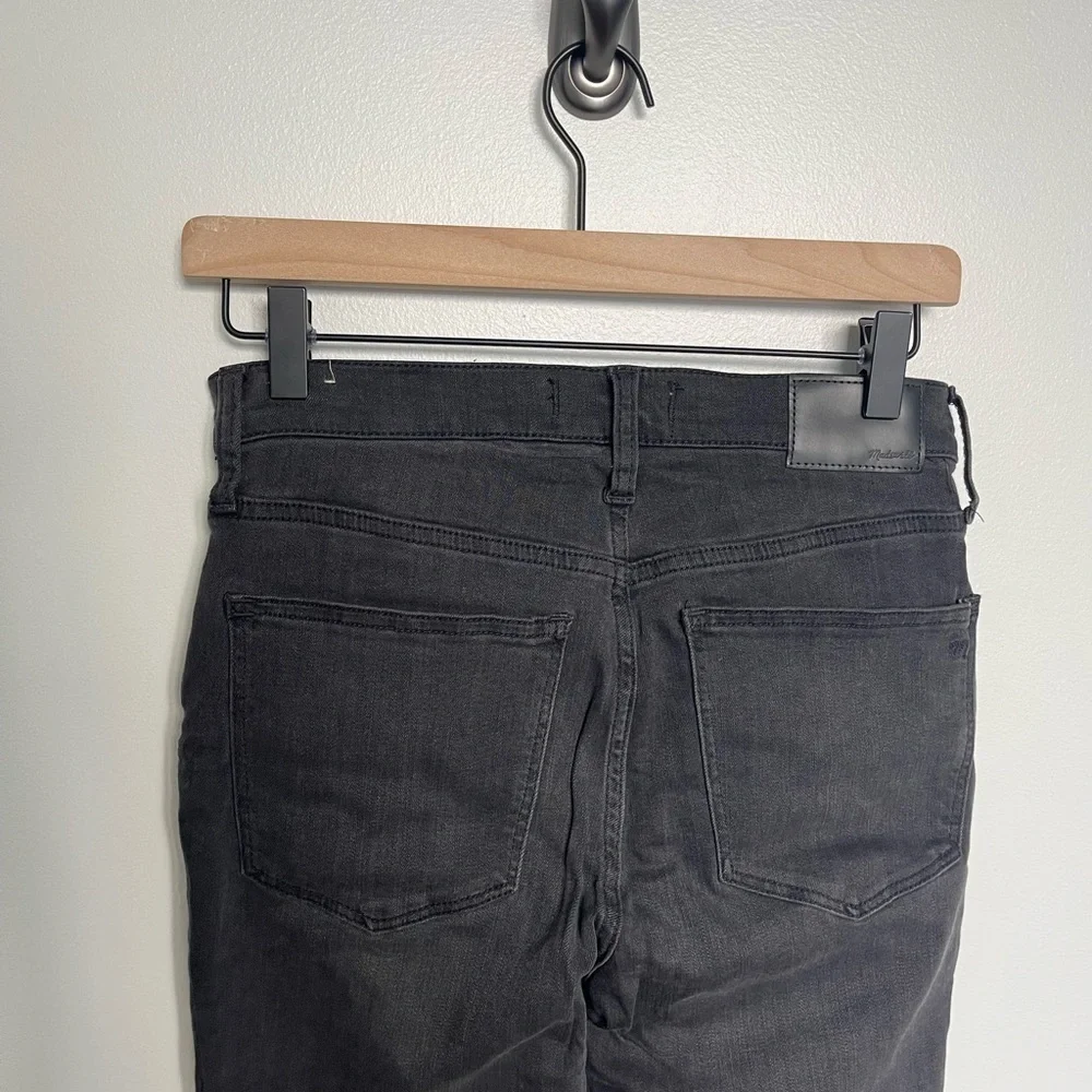 Madewell Roadtripper Jeans Black Wash - Picture 9 of 9